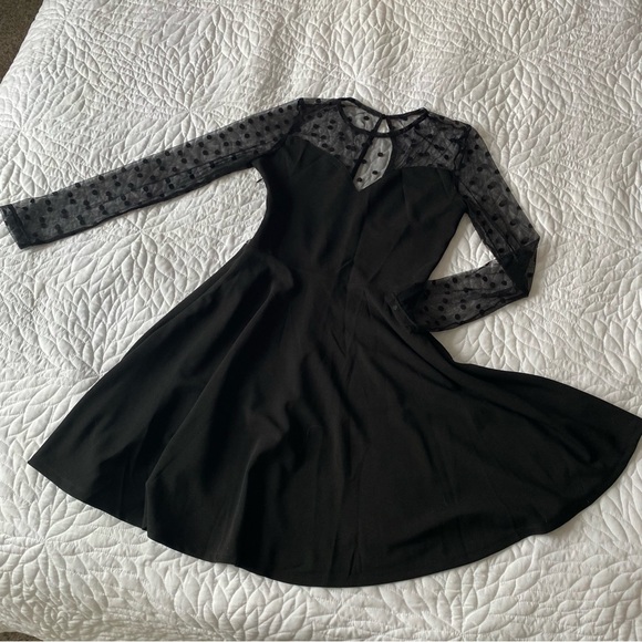 Black Dress w Sheer Polka Dot - Picture 2 of 7